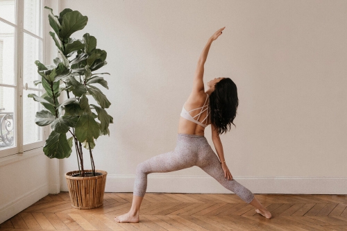 cours de yoga pour un evjf a paris